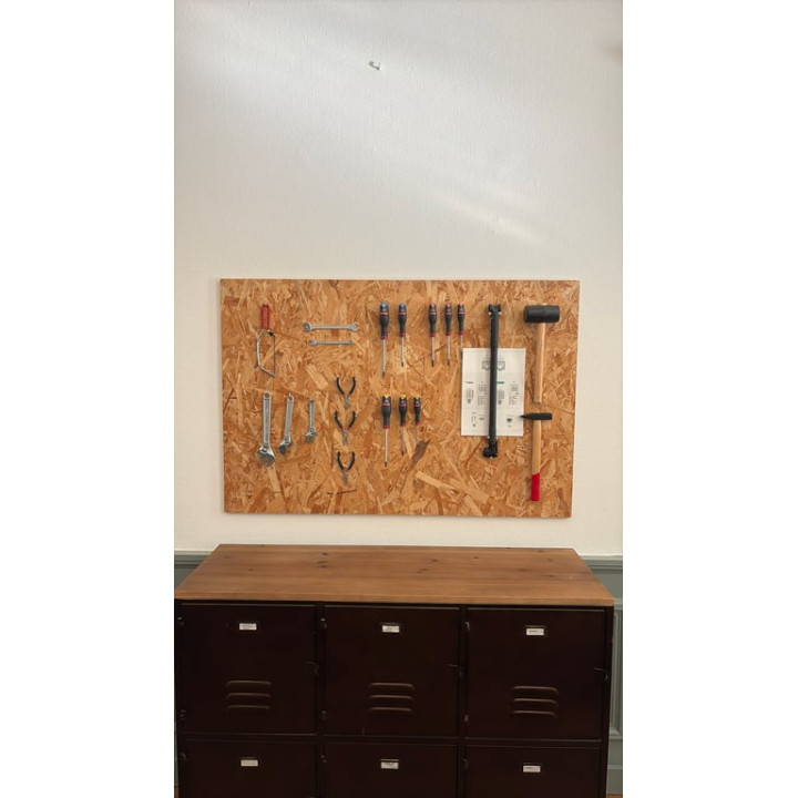 Accessoire autours de l'outil en bois