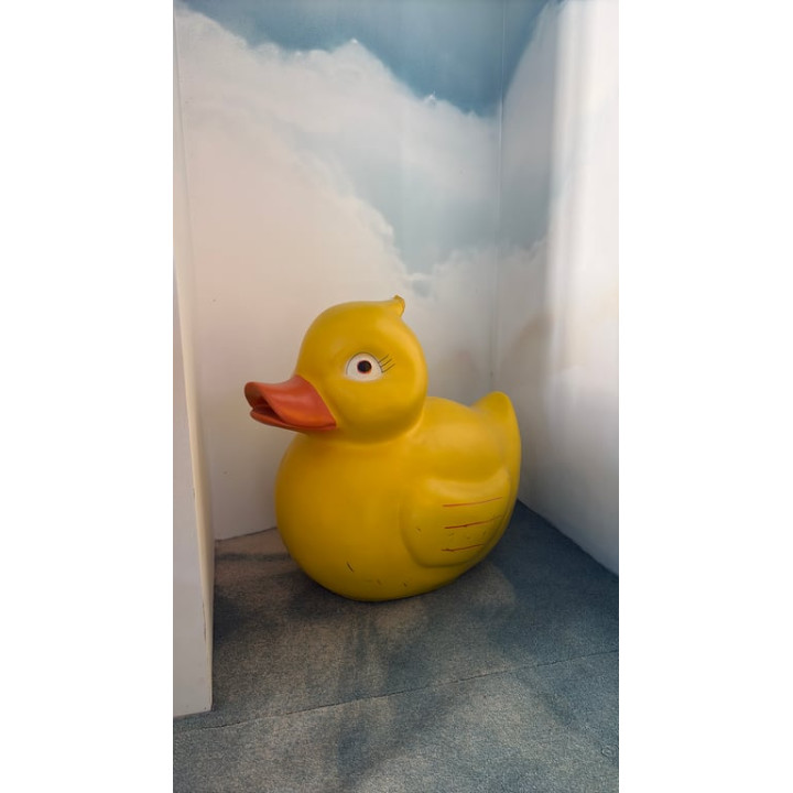 Accessoire en plastique jaune