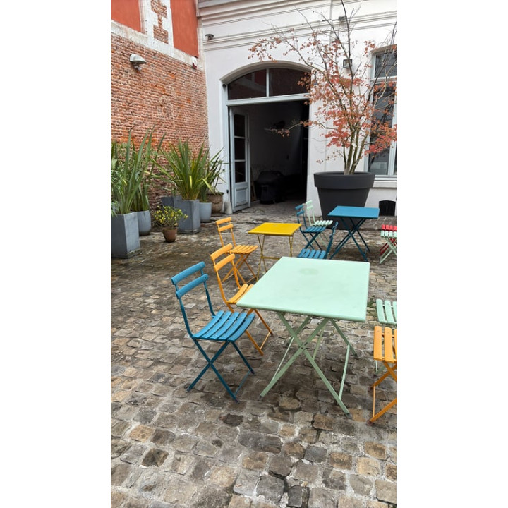 Chaise d'extérieur en métal