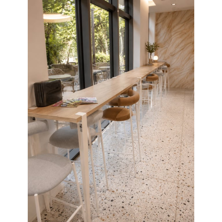 Table haute rectangulaire avec pieds Tiptoe