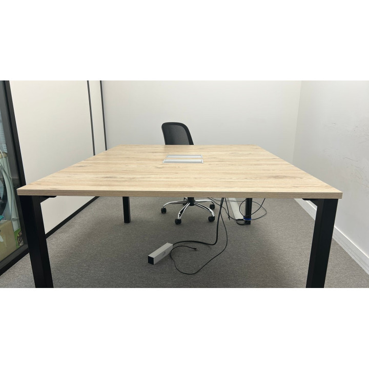 Bureau multiposte 140x142