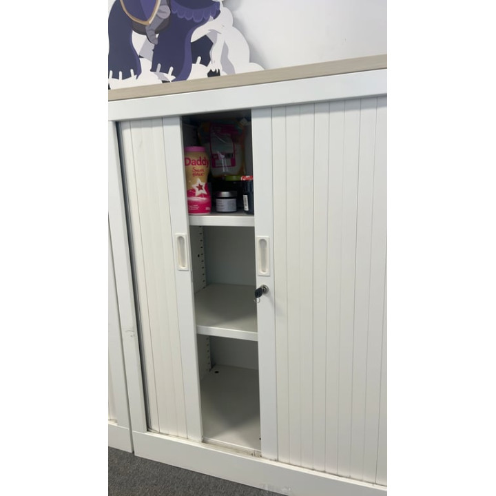 Armoire de rangement basse