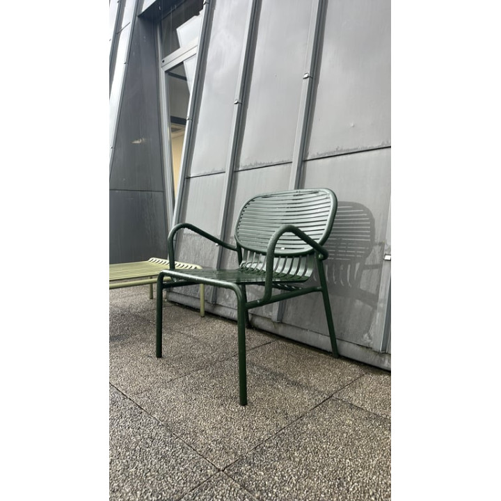 Petite Friture - Chaise d'extérieur en métal verte