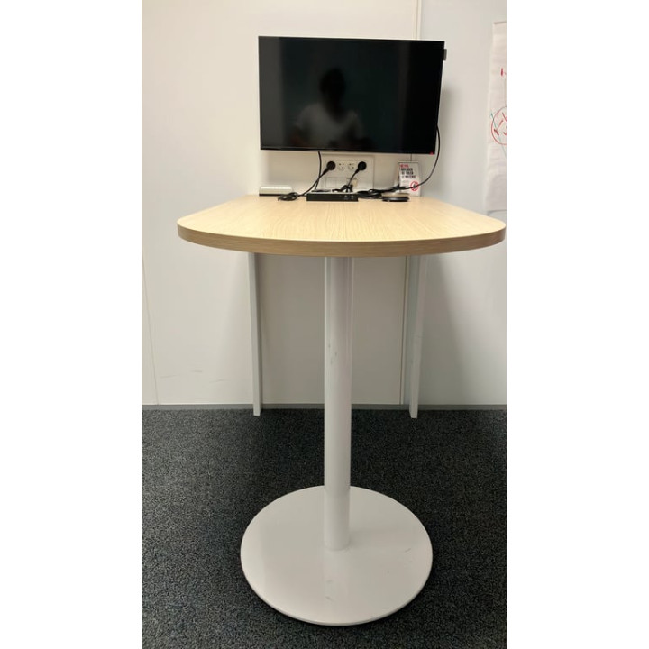 Demi lune - Table haute en bois avec pieds en métal