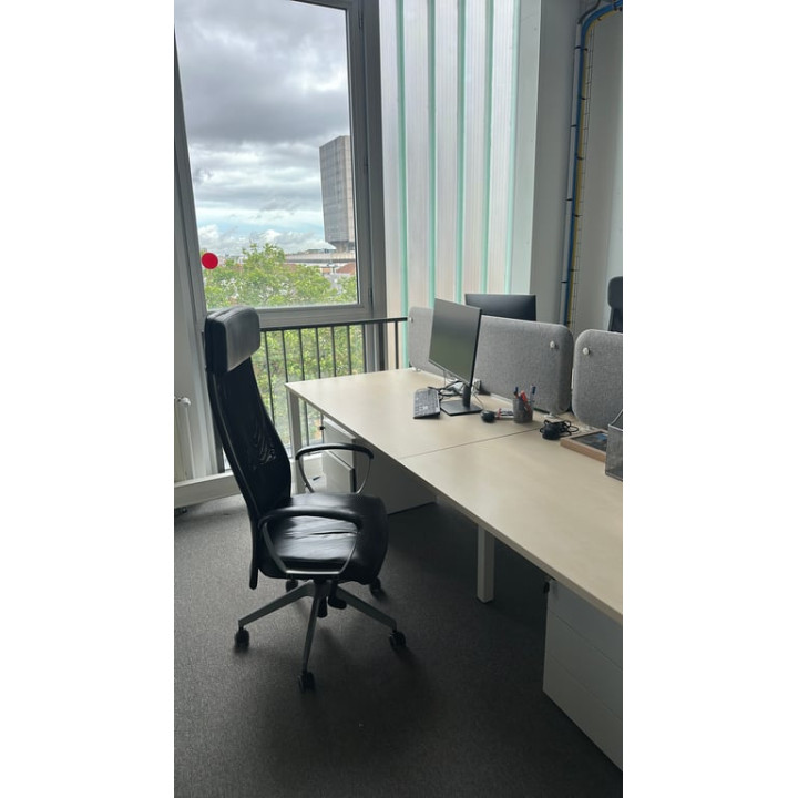 Fauteuil de bureau ergonomique avec têtière en résille