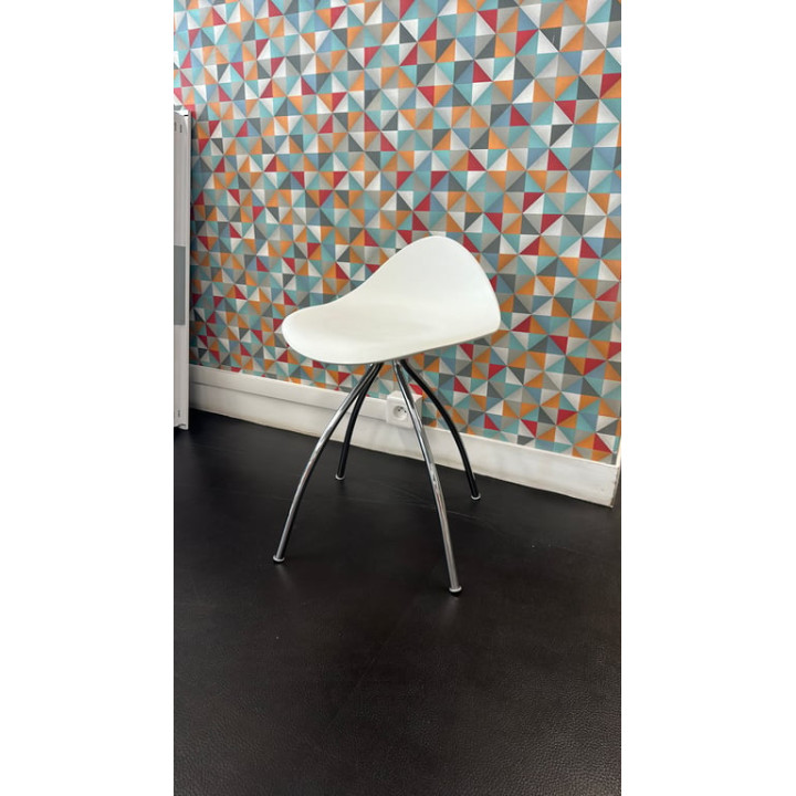 Chaise cafétéria - design moderne