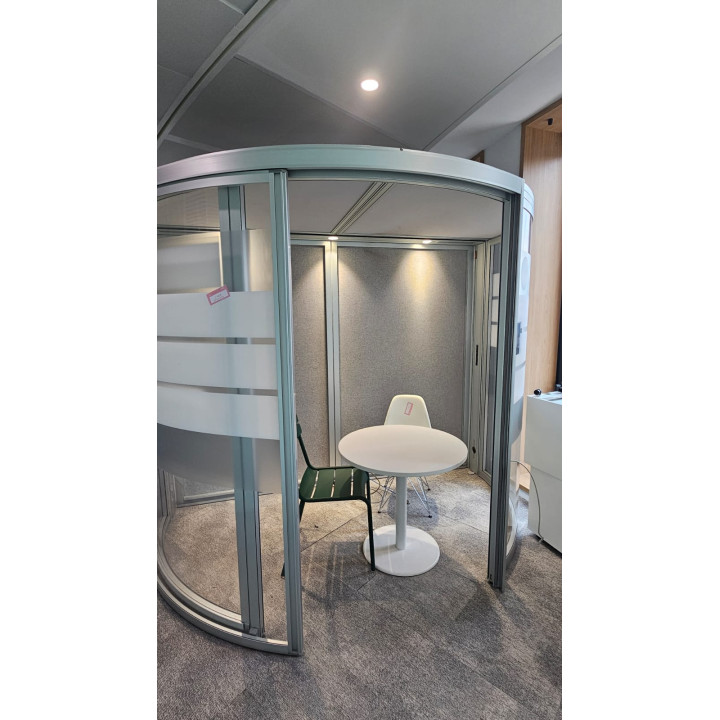 Cabine acoustique OrangeBox Airea-100