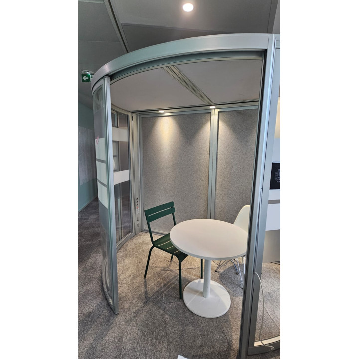 Cabine acoustique OrangeBox Airea-100