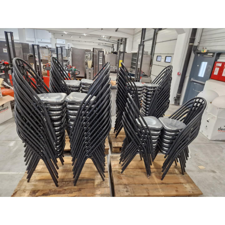 Chaise Métallique Empilable Noir et Chromé