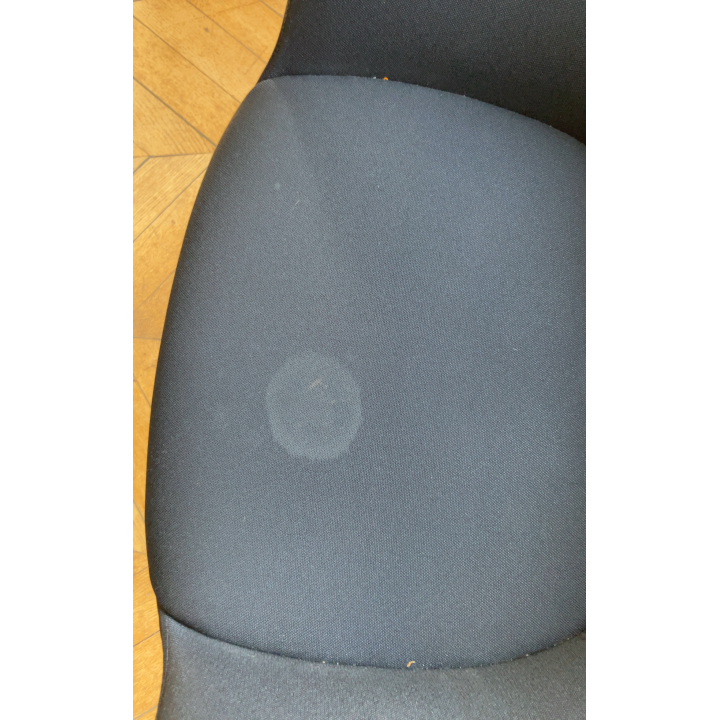 Chaise Narbutas en Tissu Noir