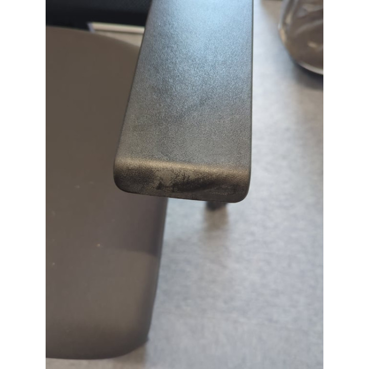 Fauteuil de bureau en résille, piètement étoile