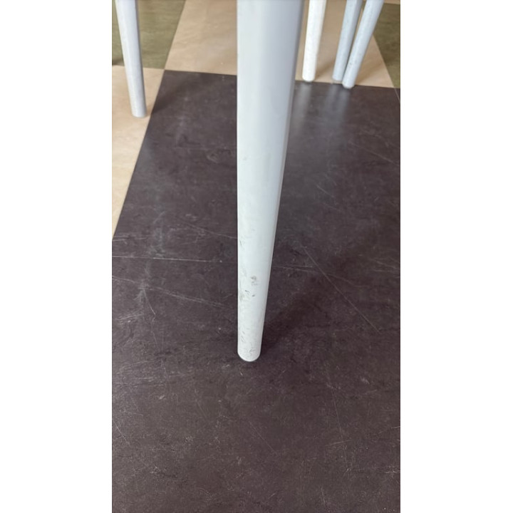 Chaise de cafétéria Bakhita