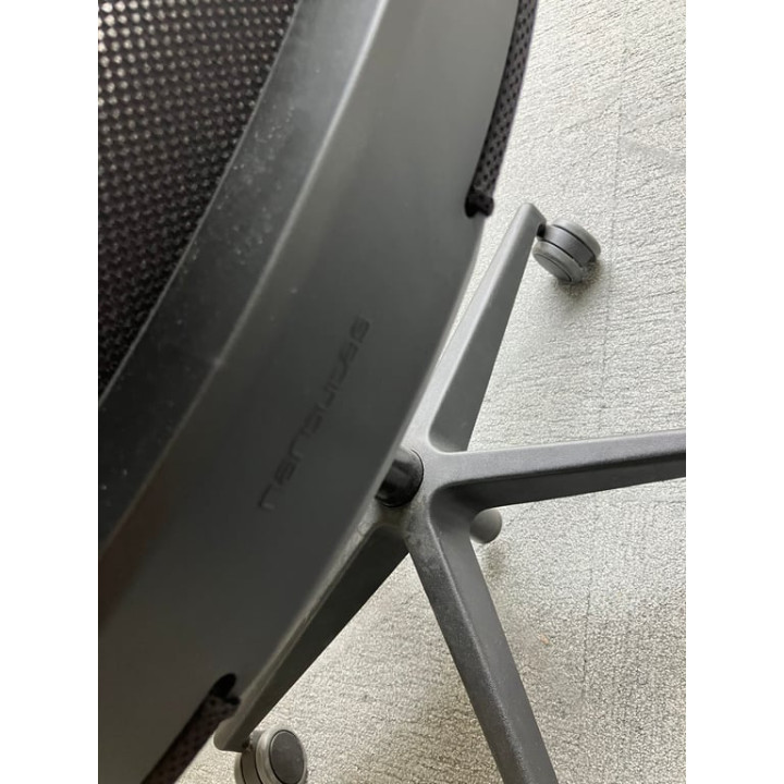 Fauteuil de bureau avec roulettes et assise rotative