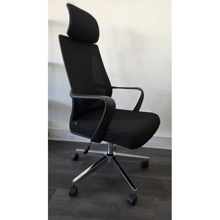 Fauteuil de bureau avec têtière et roulettes