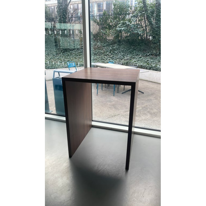 Table haute rectangulaire en bois mélaminé