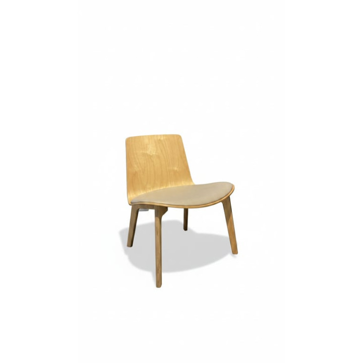 Fauteuil en cuir de marque Enea design