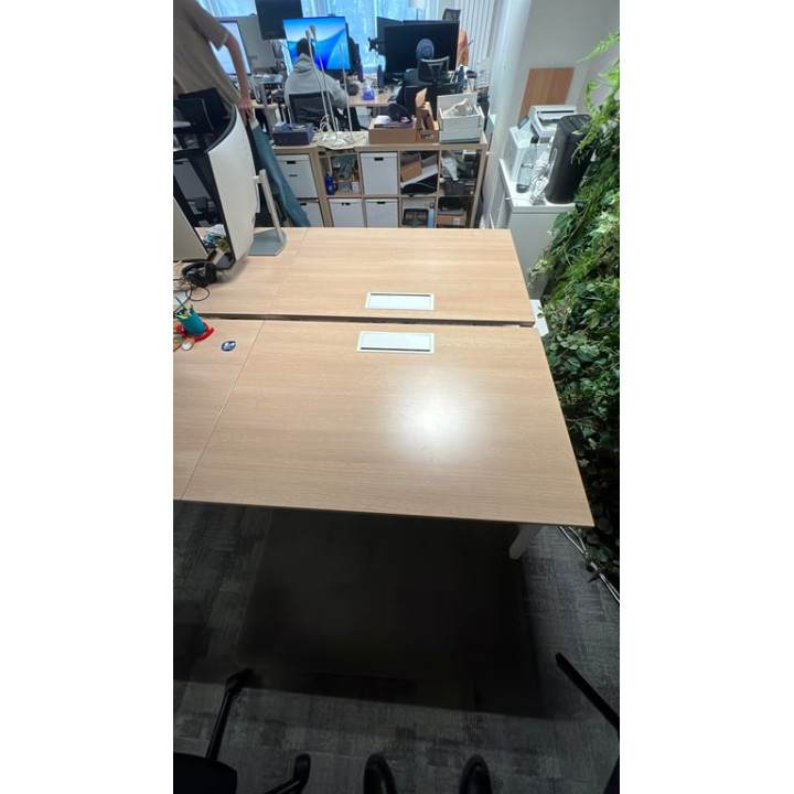 Bureau multiposte 4 postes en bois mélaminé et métal