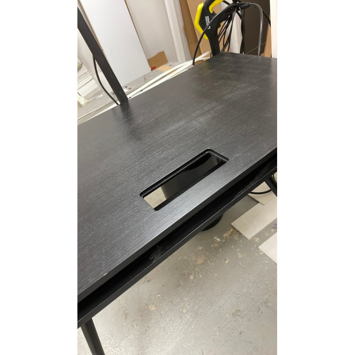 Bureau droit simple sans marque