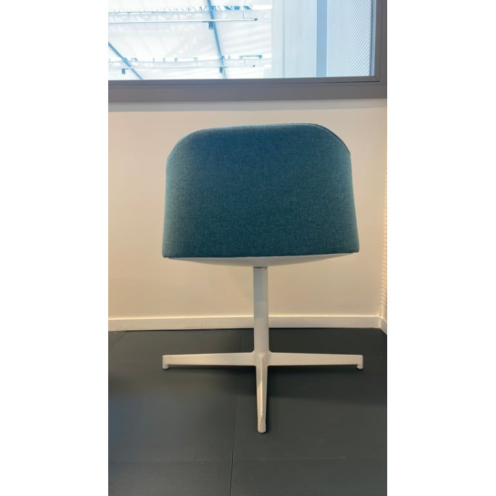 Chaise de réunion avec accoudoirs et piètement en étoile