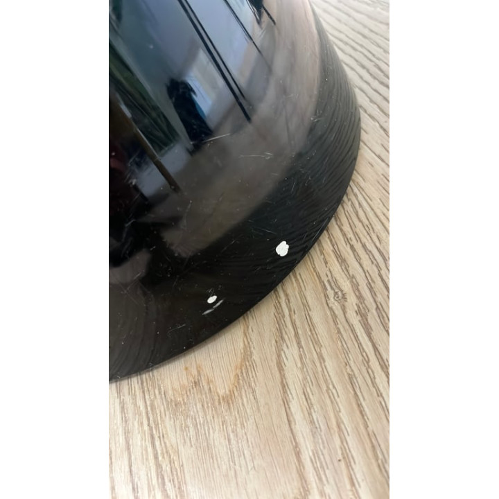 Table basse ronde en bois contreplaqué et plastique