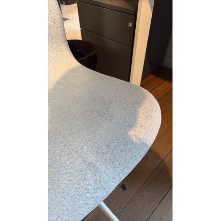 Chaise de réunion avec roulettes et rotation de l'assise