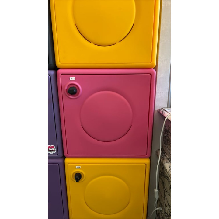 Casier de rangement en plastique couleur Plum