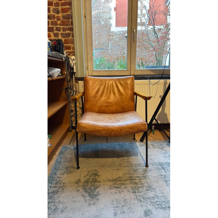 Fauteuil avec accoudoirs en bois