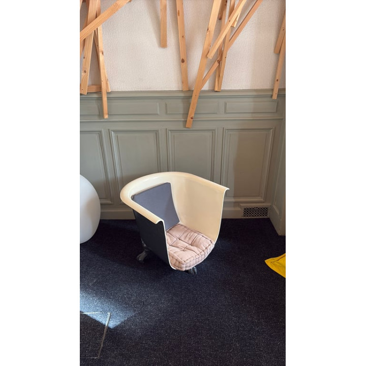 Fauteuil en Fonte avec Accoudoirs