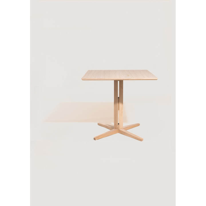 Table Chêne Soha 70 x 70